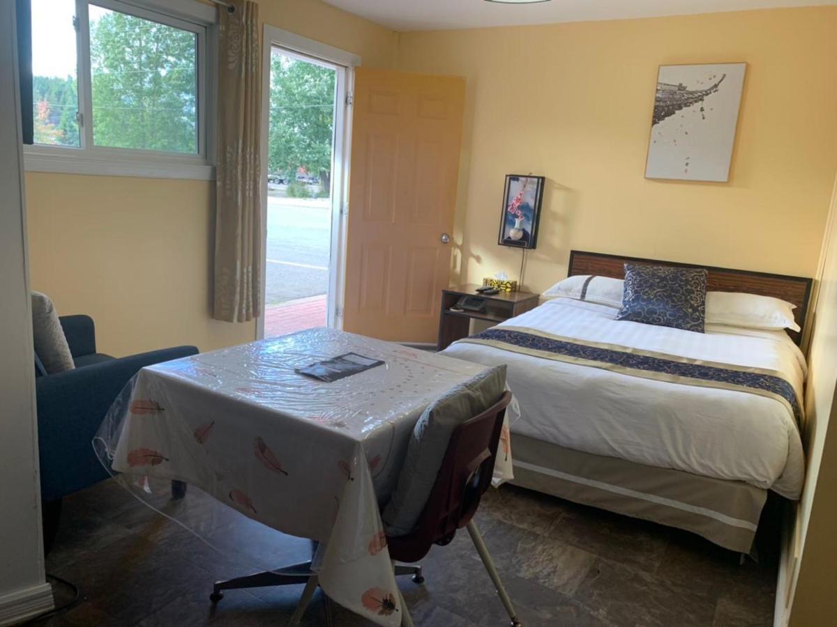 Marie'S Motel & Shanghai RestaurantSpringdale エクステリア 写真